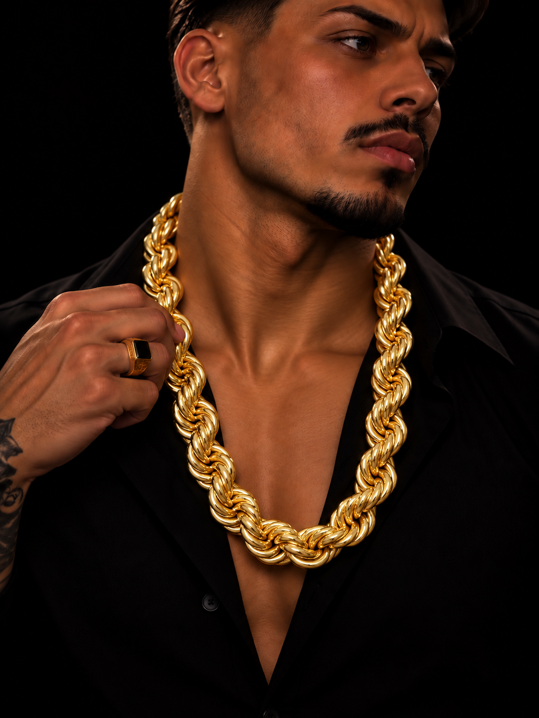 COLGANTE IMPERIUM GOLD CHAIN